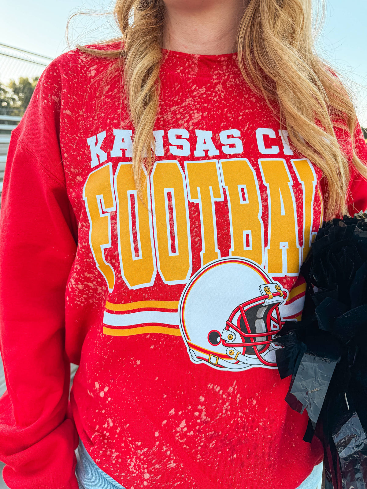 KANSAS CITY FOOTBALL BLEACHED SWEATSHIRT (RED)
