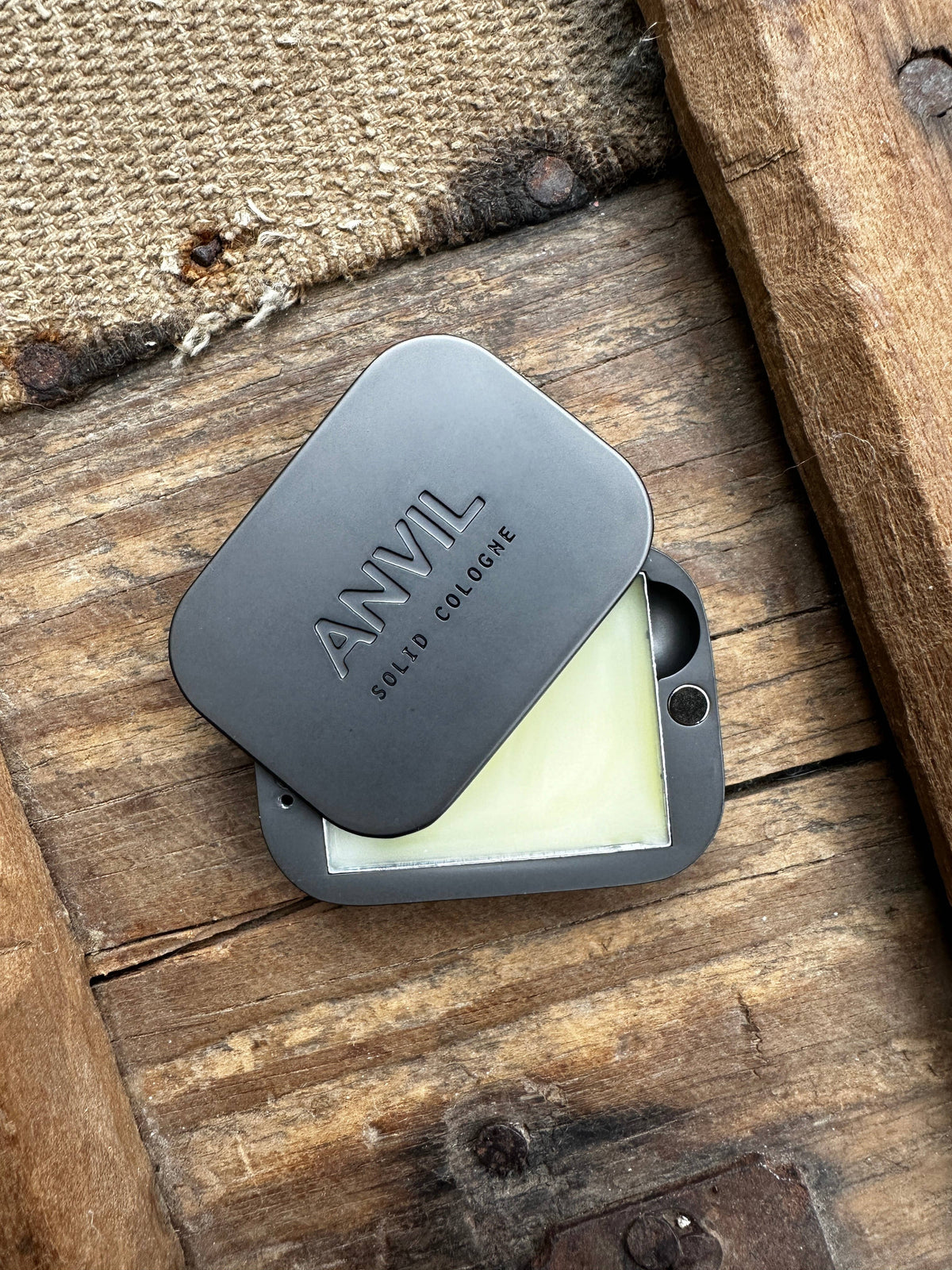Cologne | Solid | ANVIL