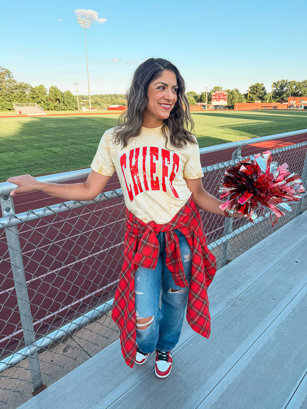 CHIEFS TEE (YELLOW CB)