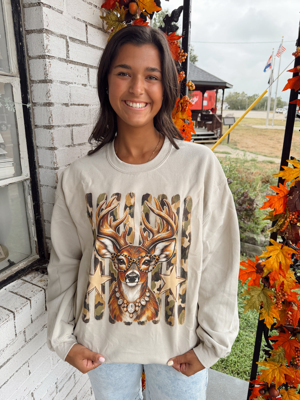 Glamour Deer on Camo Stripes - Unisex Sweatshirt/Tee