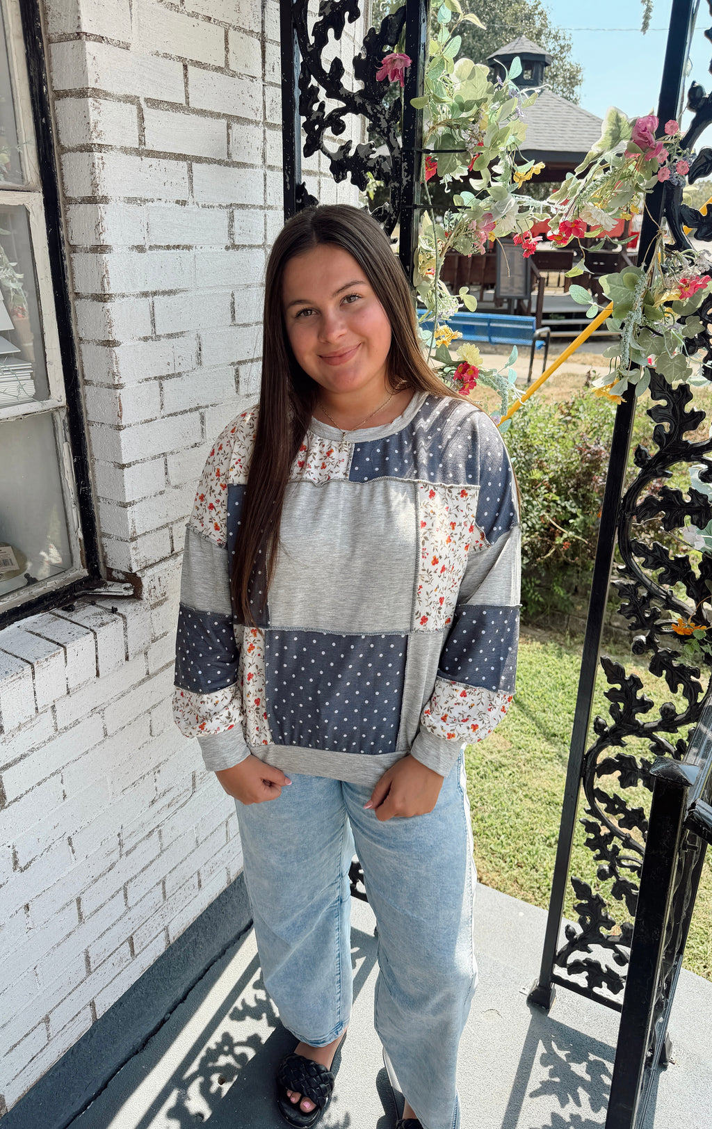 Round Neck Mixed Print Patchwork Pullover