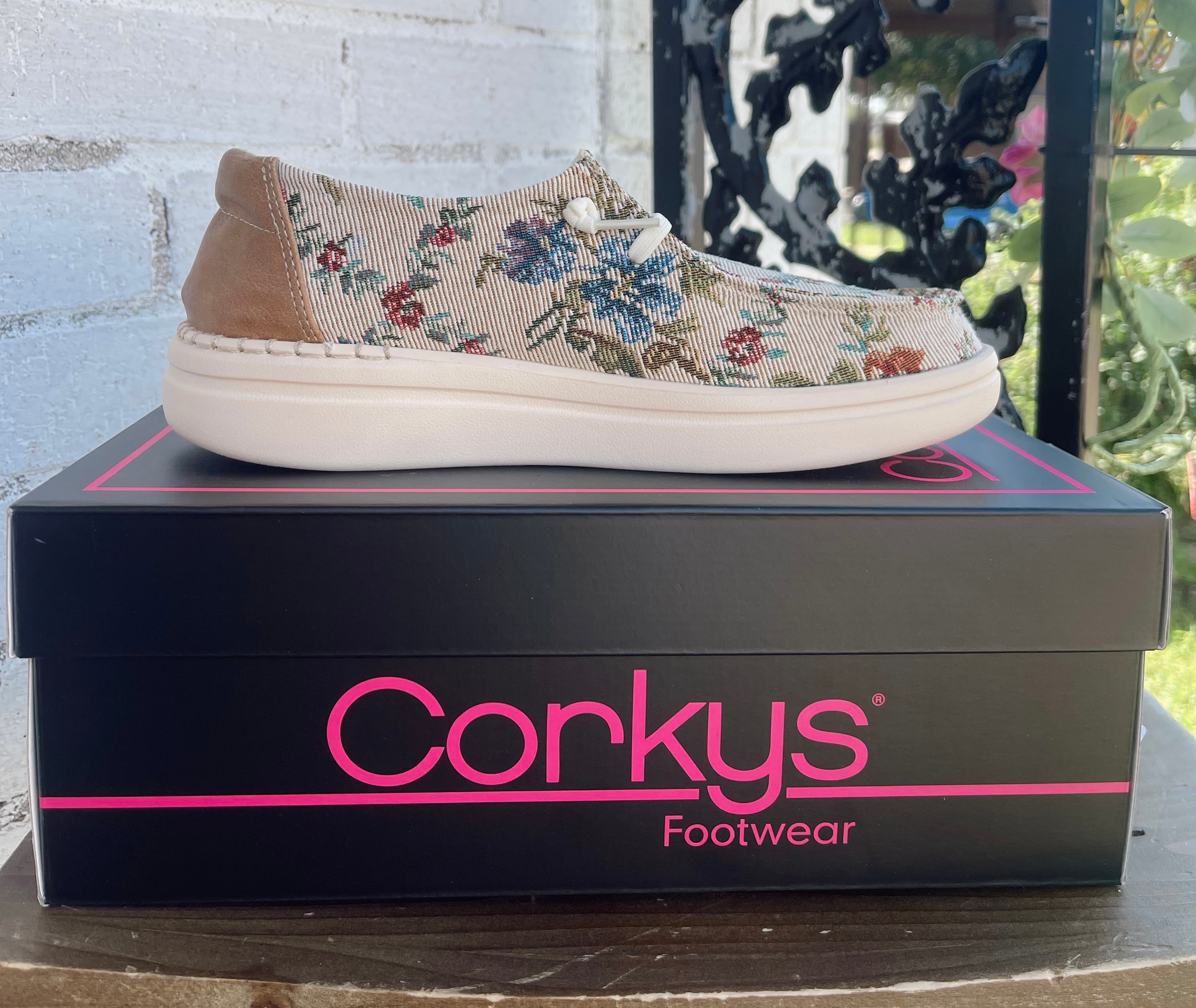 Hey Girl Floral Shoe