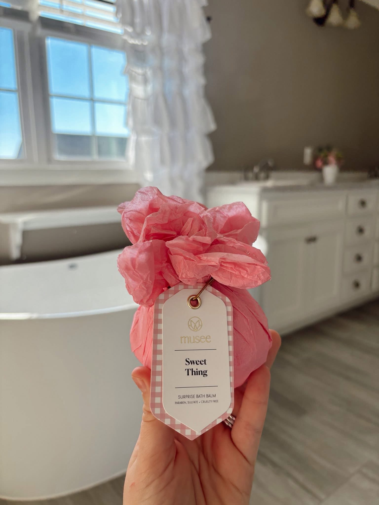 Musee Sweet Thing Bath Bomb.