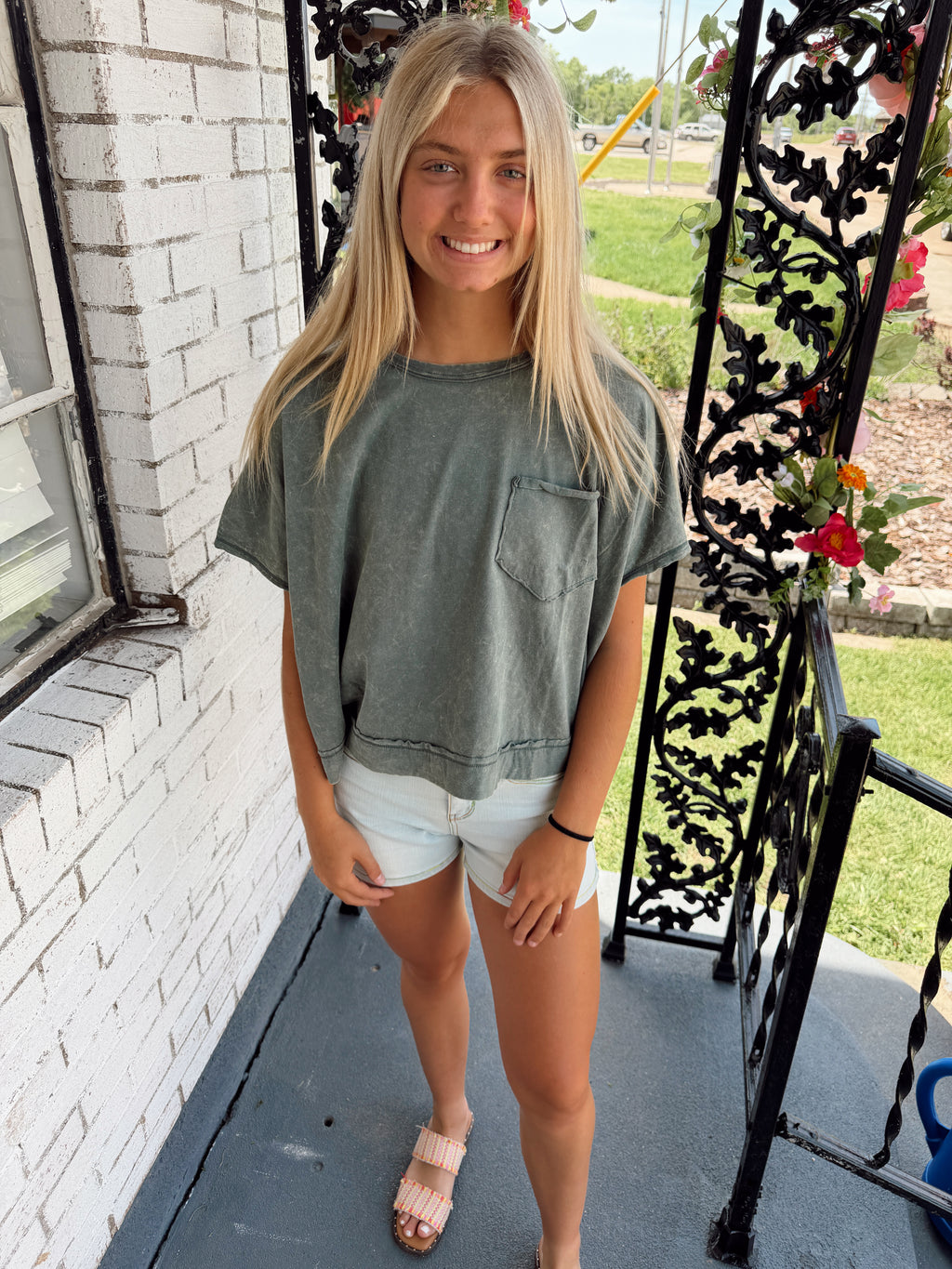 ZENANA Acid Washed Top