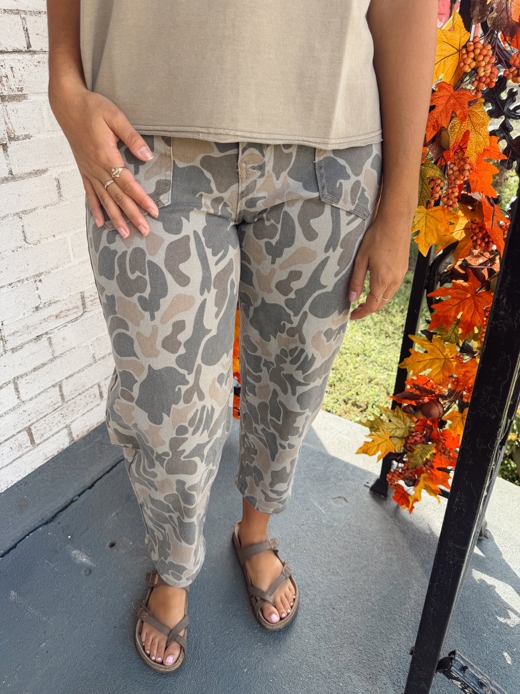Camouflage Ankle Length Casual Shift Jeans
